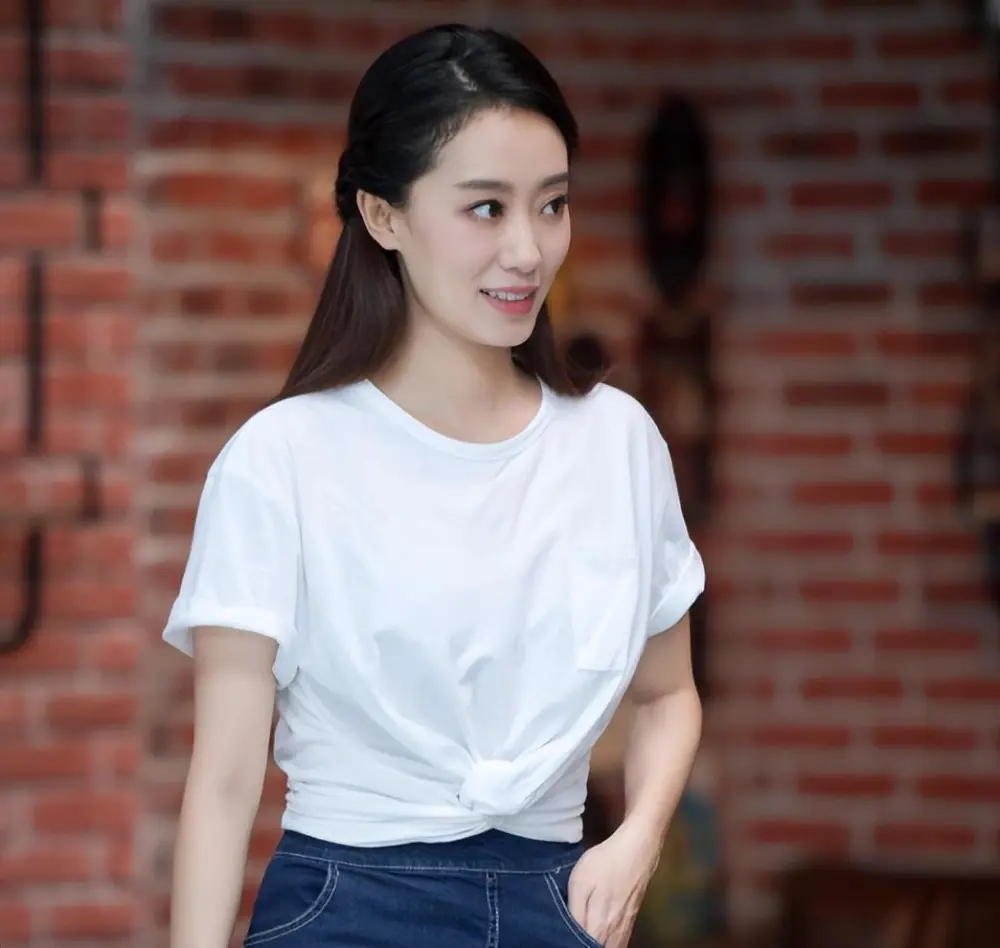 杨颖疯狂拍片,上演“泼妇骂街”!